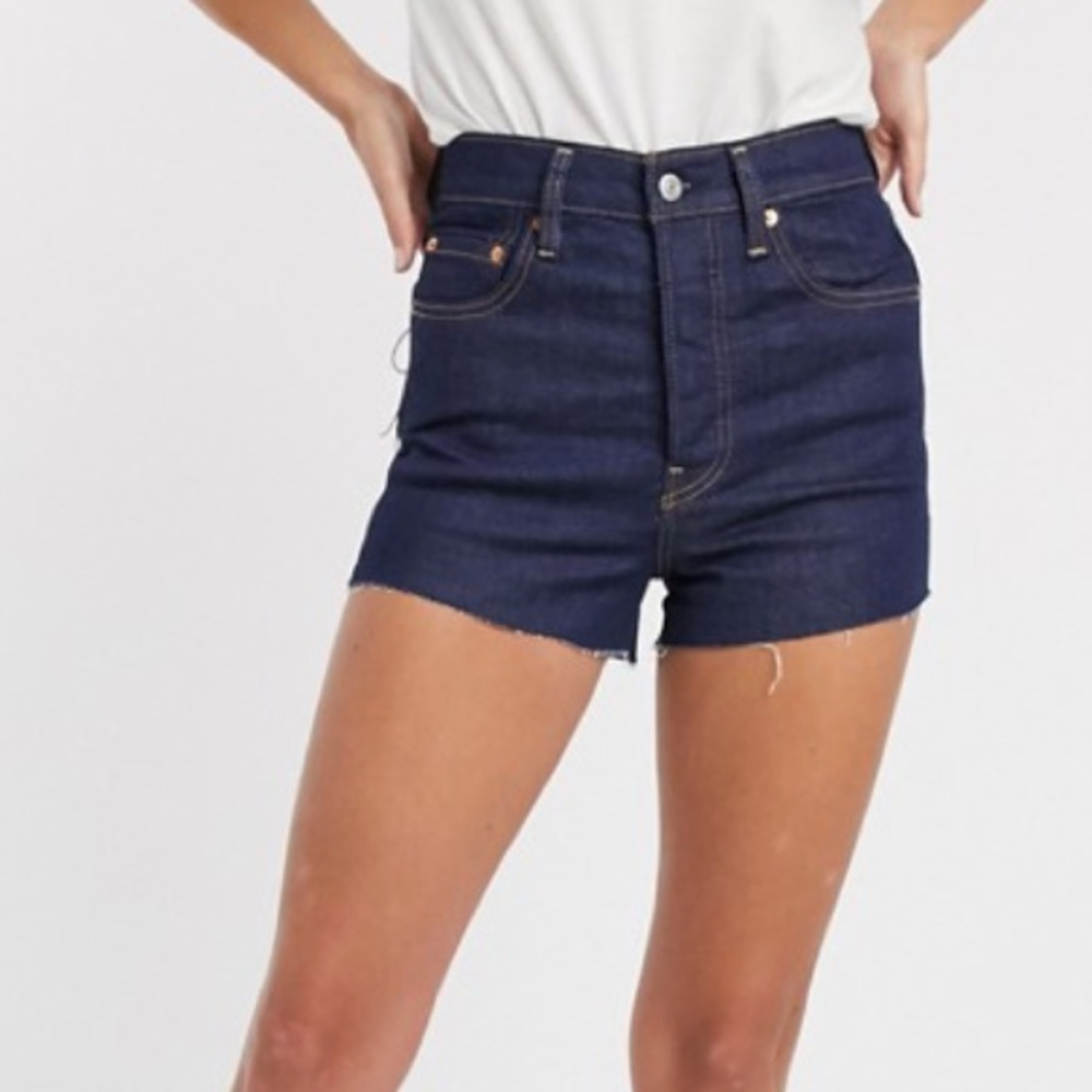 Levis Jean Shorts Cutoffs Fringe Distressed Denim - Picture 4 of 13
